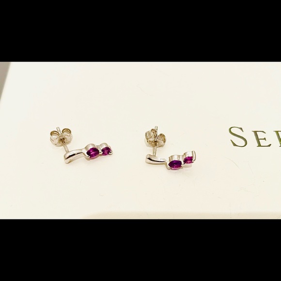 Vintage 9ct White Gold Amethyst Earrings. UK hallmarks on post. Pristine. - Picture 8 of 10